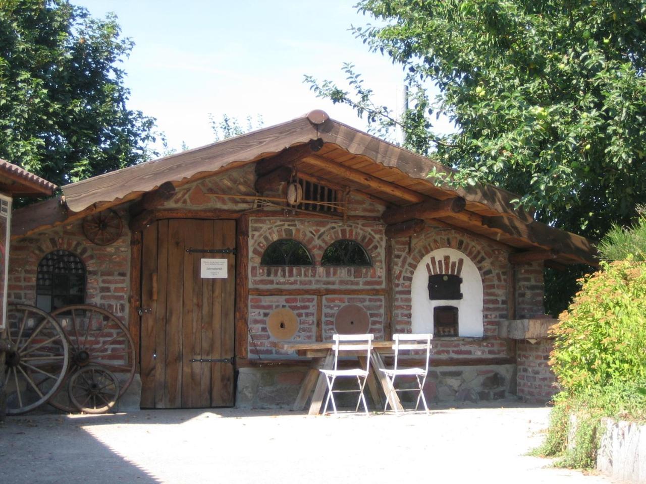 Gaestehaus Ermen Kamp-Lintfort Εξωτερικό φωτογραφία